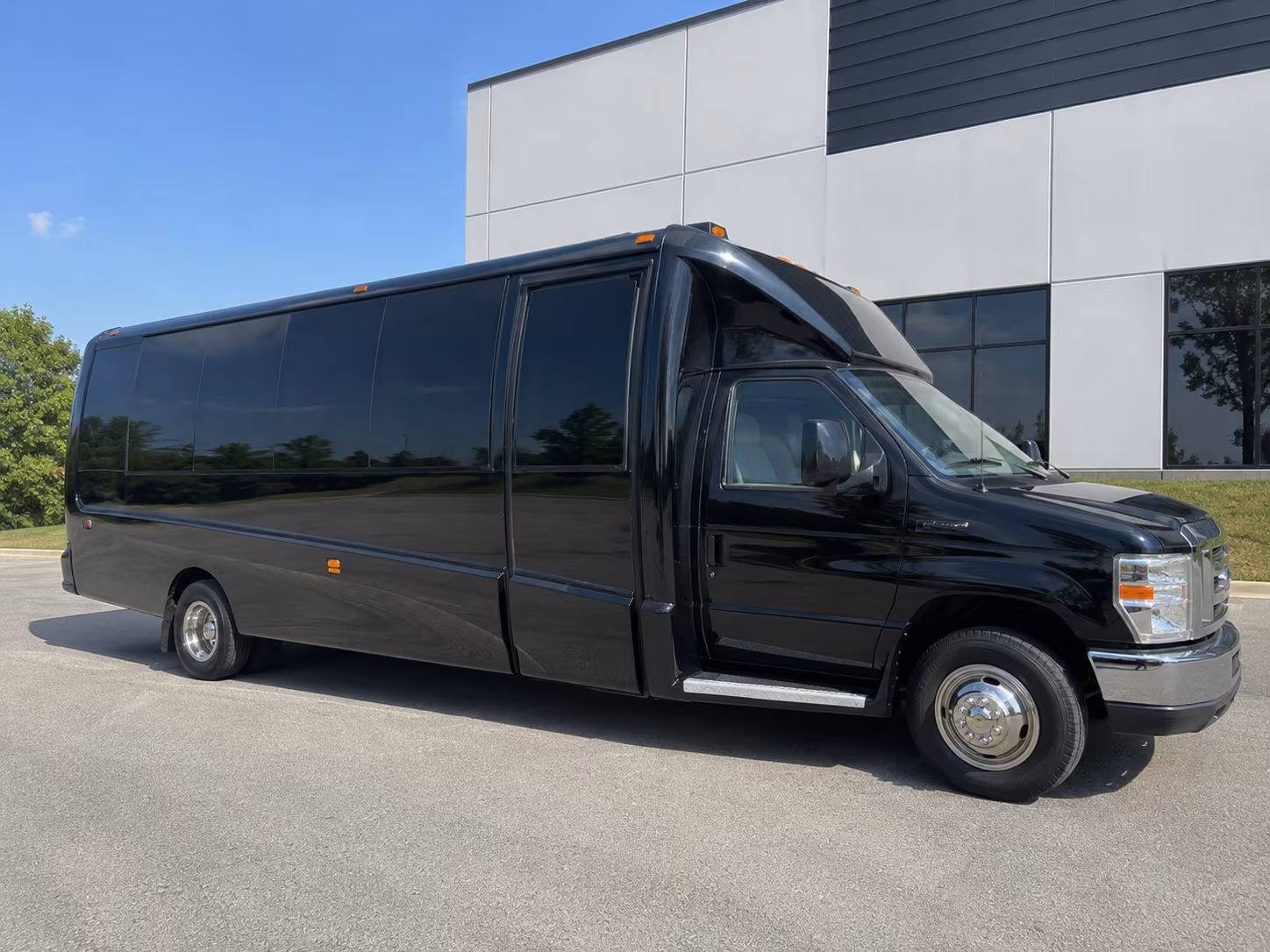 holiday party bus rental
